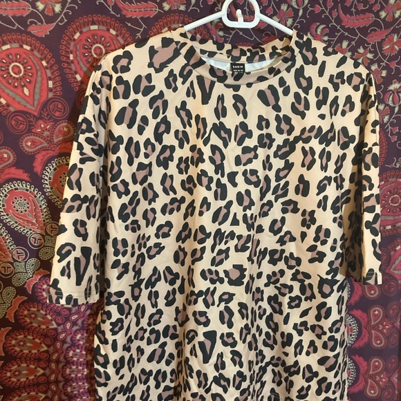 SHEIN Tops - NWOT women’s leopard print shirt